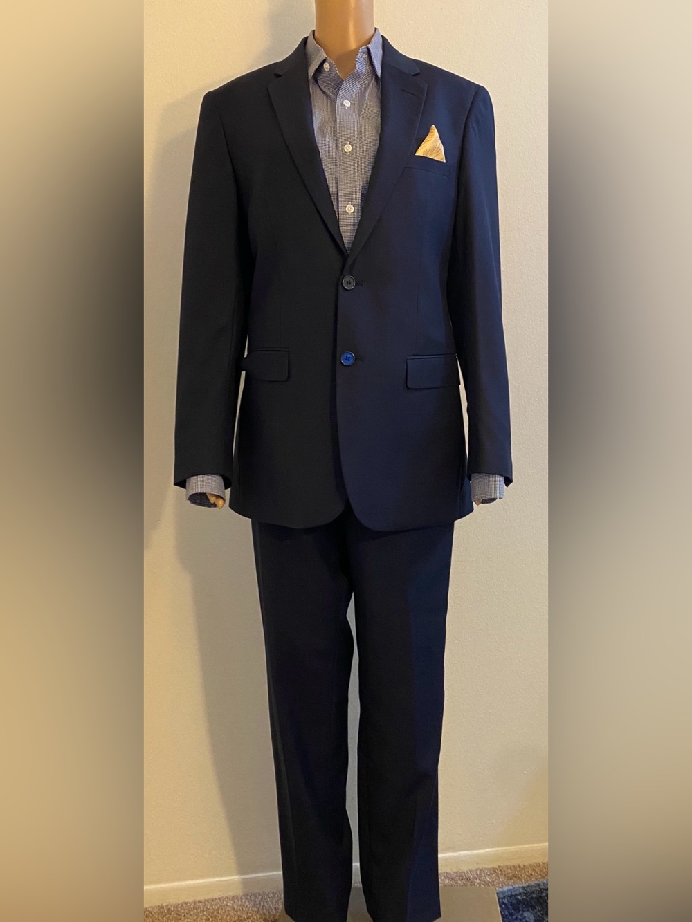 Carlo Lusso Navy Blue Two Piece Suit 38R/32